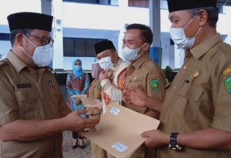 Siswa SD-SMP se-Kota Bengkulu Terima Beasiswa PIP Dari Kemendikbud