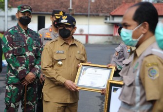 Forkopimda Kabupaten Tulungagung Beri Penghargaan Penanganan dan Penanggulangan Covid-19