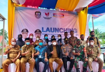 Bupati Selauma Launching Produk Industri Kecil Menengah (IKM) di Pasarkan di Indomaret