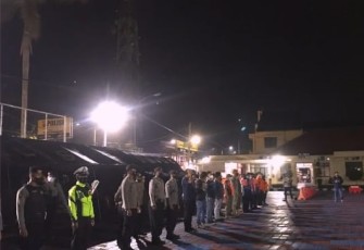 Kapolres Majalengka-Polda Jabar, Dalam Rangka PPKM Laksanakan Patroli KRYD Di Sejumlah Titik Tempat Kerumunan.