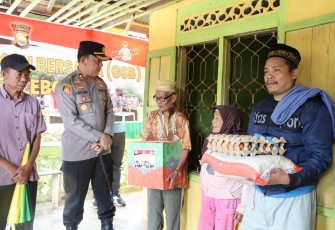 Gerakan Sedekah Bersama Polres Lebong 