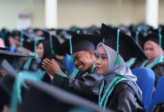 Ilustrasi Wisudawan IAIN Parepare penerima ijazah digital, Rabu (19/10)