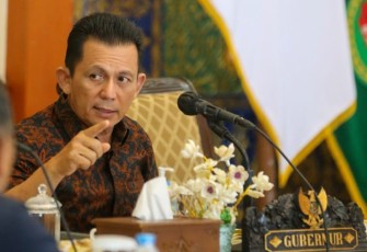 Gubernur Kepulauan Riau H. Ansar Ahmad SE, MM