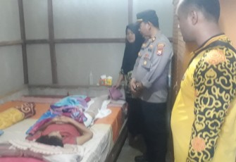 Kapolsek Lubuk Pinang Sambangi Warga Sakit dan Beri Bantuan