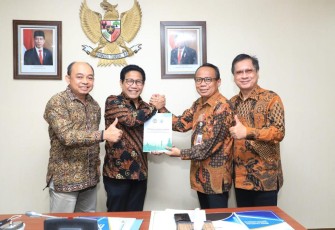 Menteri Desa, PDTT saat menerima Audiensi terkait Pelaporan Hasil Munas I Asosiasi BUM Desa Bersama LKD dan Kesepakatan Akuntansi BUM Desa. Kamis, 1 Desember 2022. Foto : Didi  Humas Kemendesa.