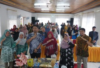Peserta tampak antusias mengikuti sosialisasi Penumbuhan Milenial Entrepreneur di Hotel Hasiba.