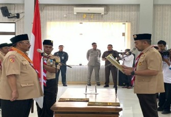 Ketua Kwarda 03 Gerakan Pramuka Audy Joinaldy melantik Mabicab dan Kwarcab 0308 Gerakan Pramuka Kabupaten Pasaman masa bakti 2022-2027