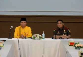Gubernur Bengkulu Rohidin Mersyah saat bersama Kajati Bengkulu Heri Jerman