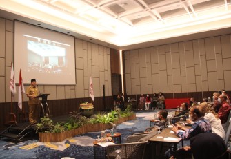 Gubernur Bengkulu Rohidin Mersyah saat hadir dan membuka Musyawarah Provinsi Ikatan Arsitek Indonesia (IAI) Provinsi Bengkulu, di Hotel Mercure Bengkulu, Selasa (29/03).