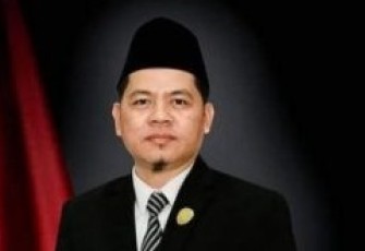  Ketua Komisi I DPRD Kota Bengkulu Pudi Hartono