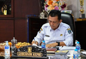 Gubernur Kepulauan Riau H. Ansar Ahmad
