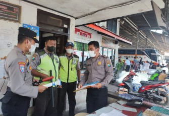 Sat Binmas Polres Tulungagung, saat melakukan pekan disiplin Satpam
