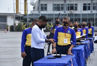 Lomba Bongkar Pasang Senjata