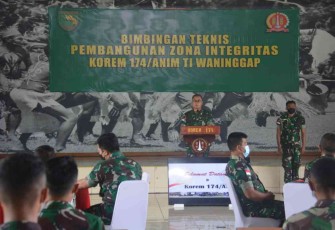 Sambutan Danrem 174/Merauke dalam acara Bimtek Zona Integritas di Makorem 174/Merauke. Jum'at (22/4/2022)