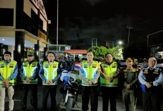 Forkopimda Kota Bengkulu saat Tinjau Pos Pengamanan dan Pelayanan