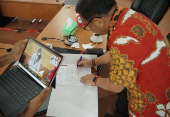 Wali Kota Bitung, saat teken MoU, Kamis (12/5/2022)