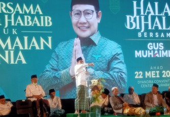 Ketum PKB Muhaimin Iskandar, saat menggelar do’a bersama untuk perdamaian dunia, di Surabaya, Minggu (22/5/2022).
