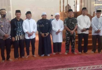 Saat foto bersama tabligh akbar dan wisuda santri kab. Bantaeng