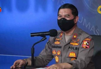 Brigjen Pol Ahmad Ramadhan saat memberikan keterangan dana teroris di Jakarta
