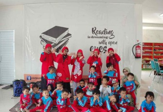 Metode edukasi pembelajaran ala Kampung Dongeng Salatiga