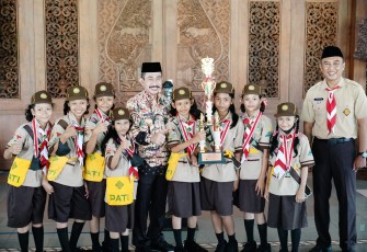 Bupati melepas kontingen pesta siaga  pramuka Kwarcab Pati 