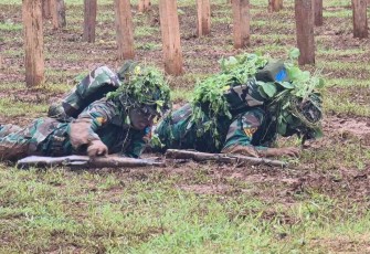 Latihan Perembesan Siswa Satdik-2 Kodiklatal Makassar 