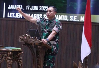 Wakasat saat memberikan arahan untuk calon dansat di Mabesad