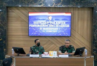 Pangkoopsud I saat membuka bimtek pembangunan zona integritas 