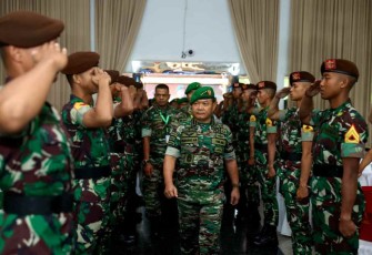 Kasad saat membuka AKS TNI AD di Akademi Militer Magelang