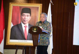Menteri Basuki saat memberikan sambutan acara penyerahan laporan keuangan di Jakarta 