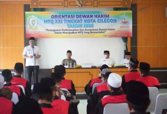 Walikota Cilegon saat memberikan sambutan dalam acara orientasi Dewan Hakim MTQ XXI 
