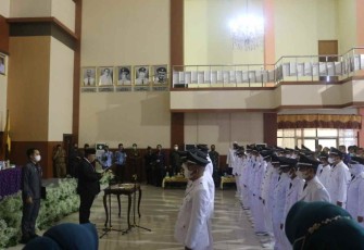 Pelantikan dan Sumpah Jabatan Kepala Desa terpilih di Kabupaten HSU 