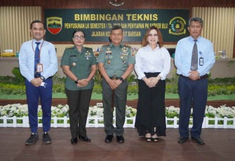 Foto bersama Pangdam I/BB dengan pemateri KPPN dan DJPb Kementerian Keuangan