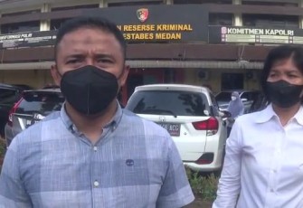 Kasat Reskrim Polrestabes Medan saat memberikan keterangan pers 