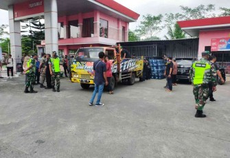 Sinergitas TNI Polri saat pengamanan eksekusi lahan