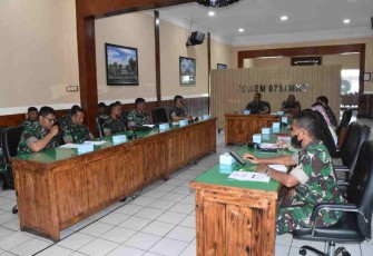 Rapat koordinasi sambut HUT TNI di Korem 073