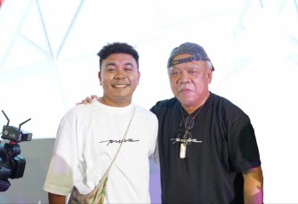 Billy Mambrasar Stafsus Presiden bersama Menteri PUPR Basoeki Hadimoeljono 