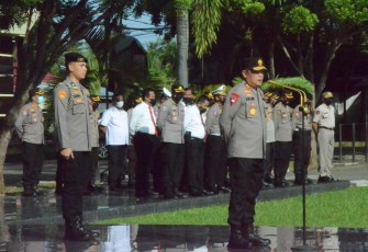 Kapolda Gorontalo Irjen Pol Helmy Santika saat memberikan arahan anggotanya