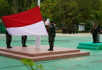 Upacara bendera Hari Sumpah Pemuda Ke-94 di Korem 181/PVT
