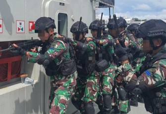 Latihan VBSS Satkopaska Koarmada III 