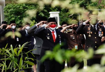 Apel hari pahlawan di TMP Giri Dharma Pati