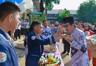 Syukuran Hari Guru Nasional di SMAN 3 Medan