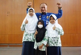 Tiga siswi Diniyah Pati yang lolos Porsadin Nasional