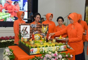 HUT PIA AG ke -66