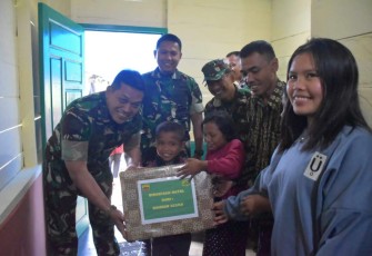 Danrem 023 KS Kolonel Inf Dodi Triwinarto saat foto bersama