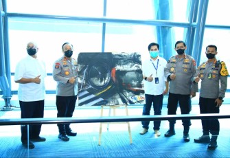 Lukisan Karya Para Difabel di Bandara Soekarno Hatta Jakarta, Kamis (29/12)