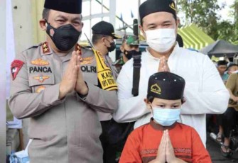 Kapolda Sumut usai melaksanakan sholat Ied di lapangan Merdeka Medan. Senin (02/05/2022) 