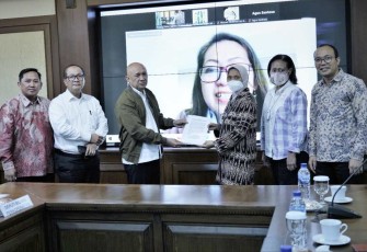 Menteri Teten Masduki menerima 7 Rekomendasi Tim Independen di Jakarta 