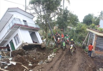Trail Kopassus terus bergerak salurkan bantuan di wilayah terpencil 