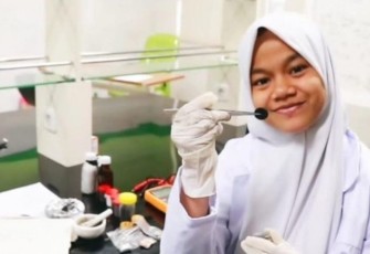 Syafira Nasywa Mujahidah siswa MAN 2 Kota Malang peraih emas Olimpiade Penelitian Siswa Indonesia 2022
